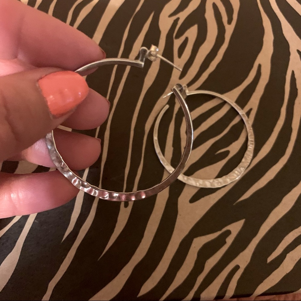 Silpada Silver Hammered Hoops earnings